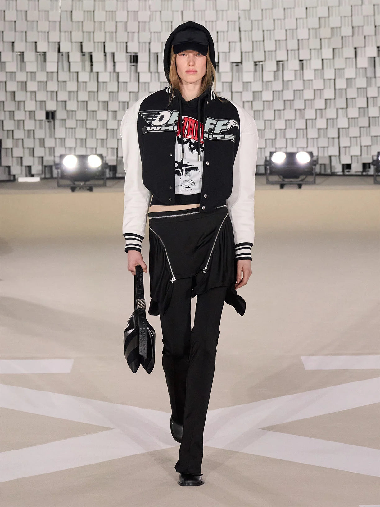 Image 2 - DoubleBanner - Fall Winter 2025 Show (4)