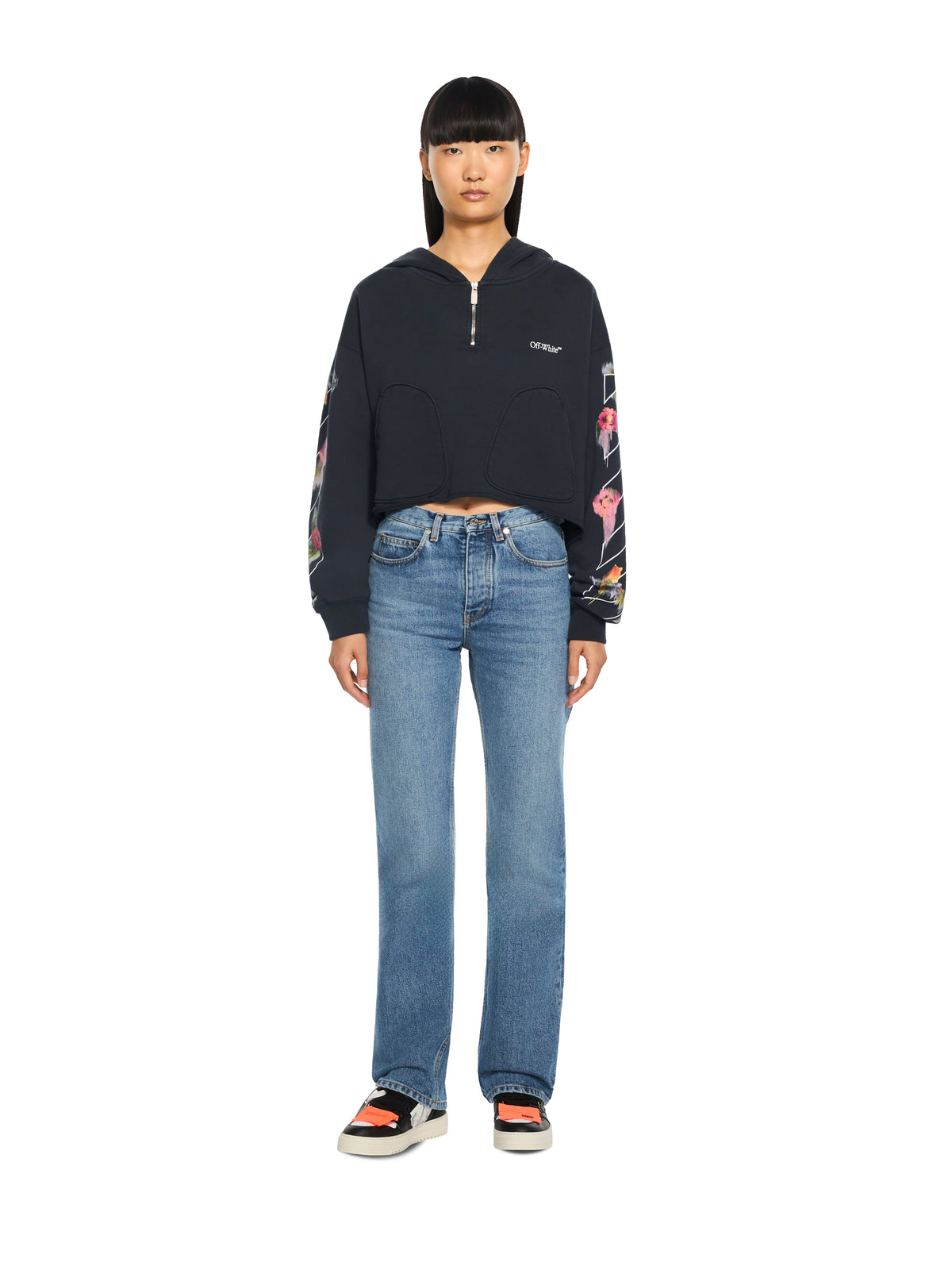 OFF WHITE Bookish Flower Poket Crop Hoodie Fade Out Black White 2FE00499T