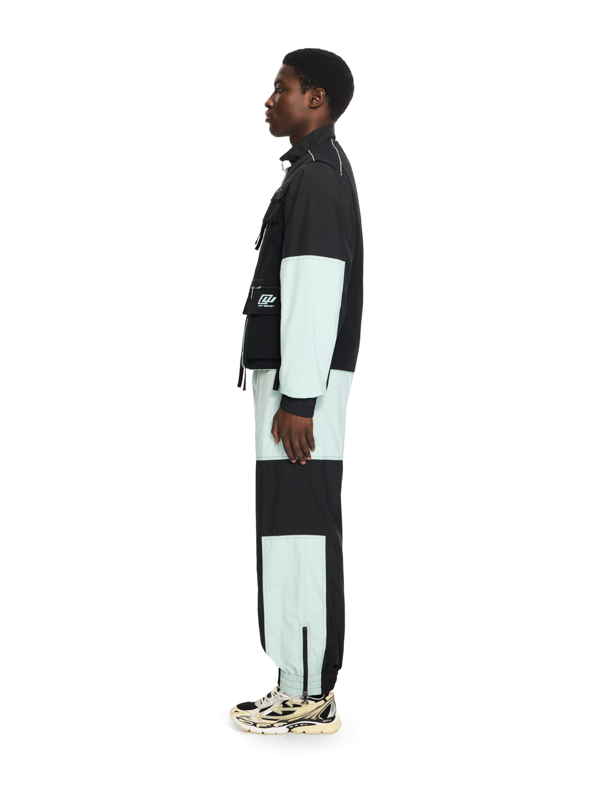 OFF WHITE Cordura Multipocket Vest BLACK 44XEX00GS26F001