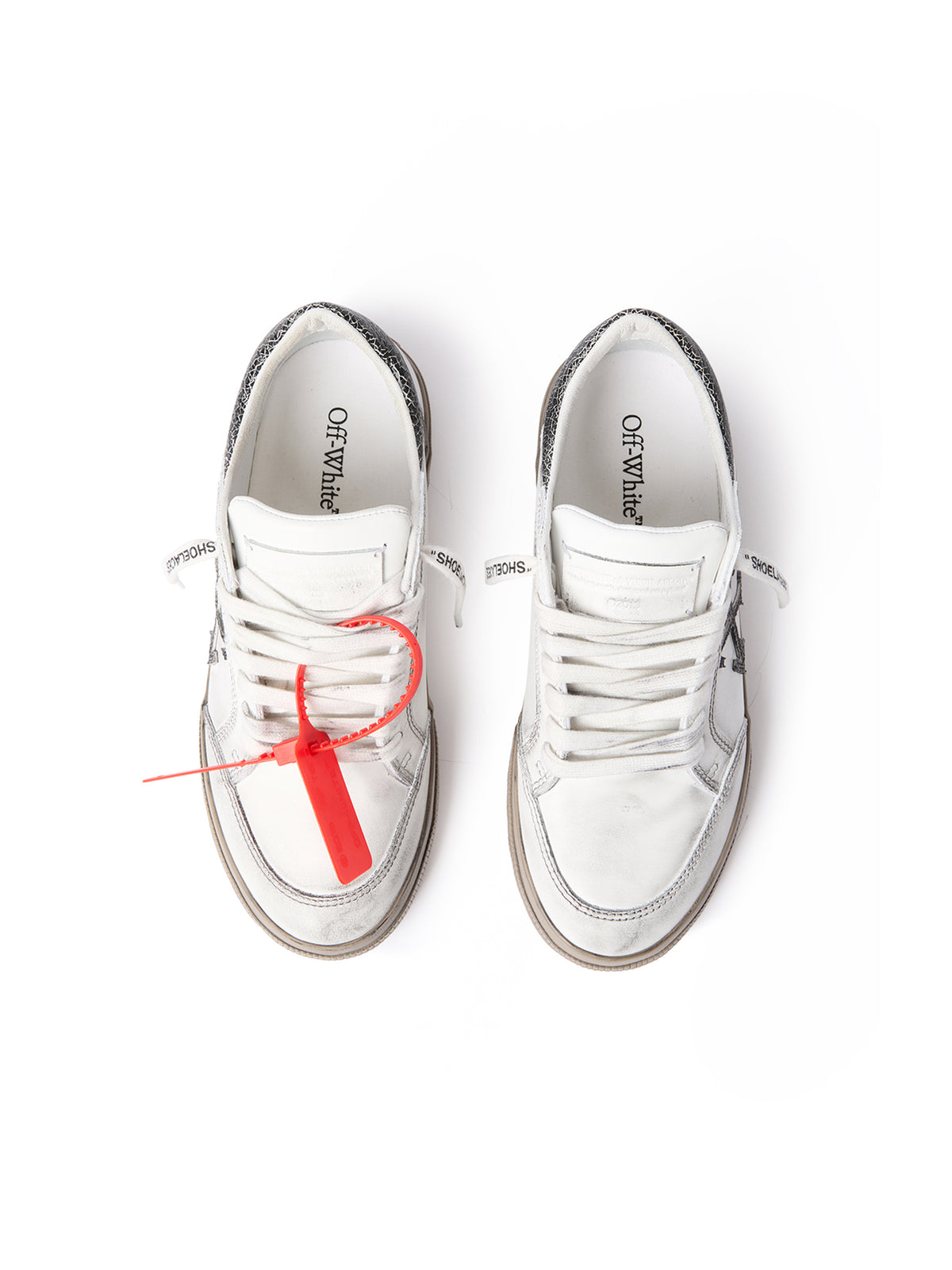 Vulcanized Low Worn Out Sneakers