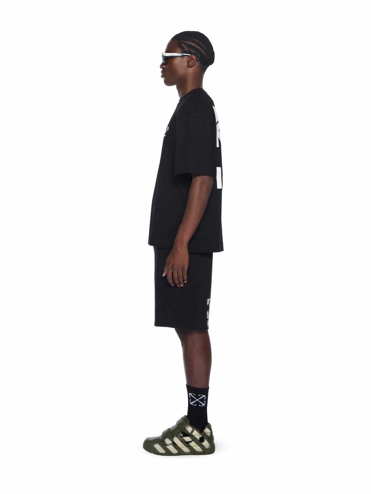 OFF WHITE Run Arrow Skate Logo T-Shirt BLACK - WHITE OMAA120F25JER00F