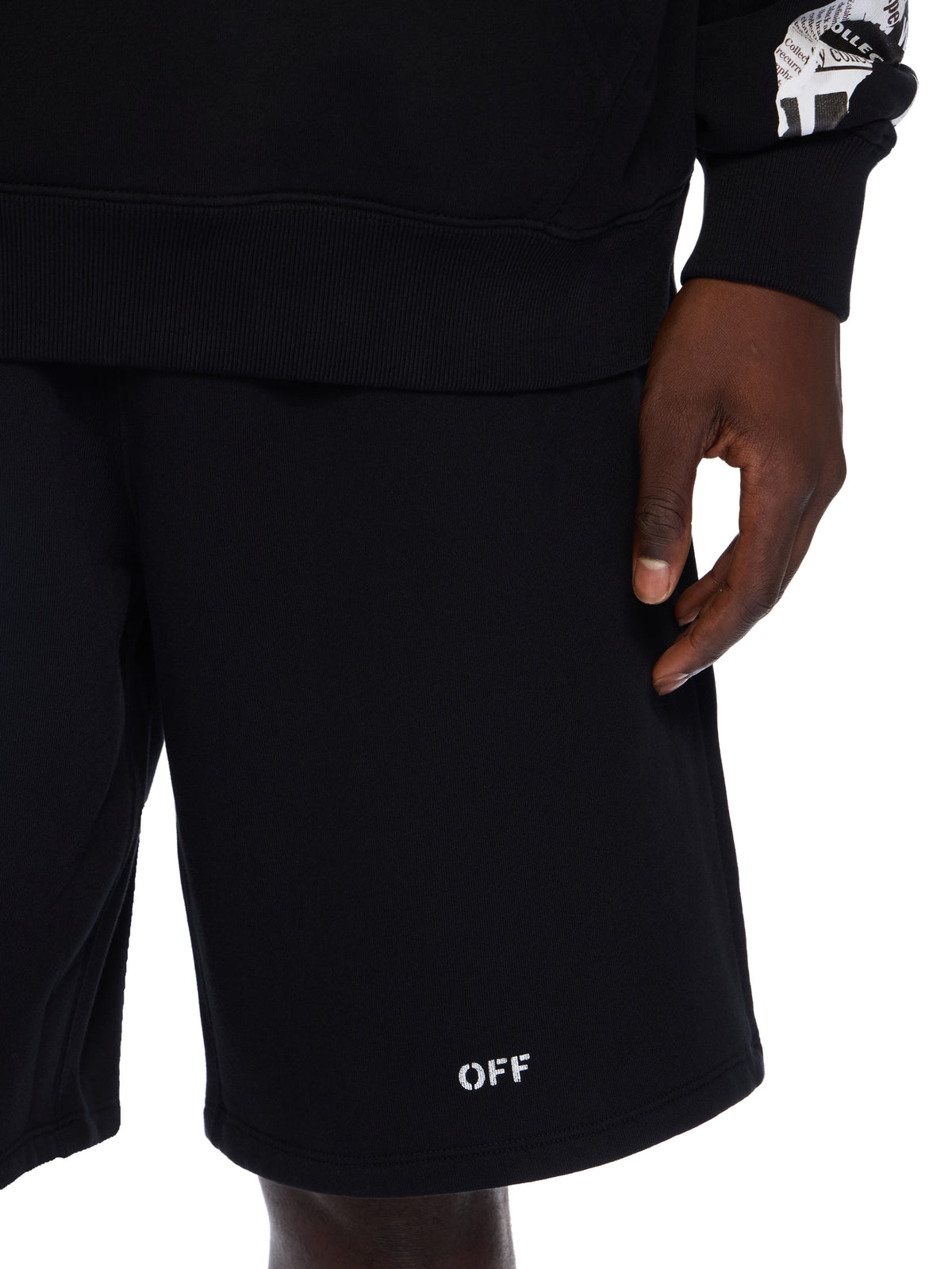 OFF WHITE Newspaper Arr Skate Sweatshorts BLACK - WHITE OMCI013F25FLE002
