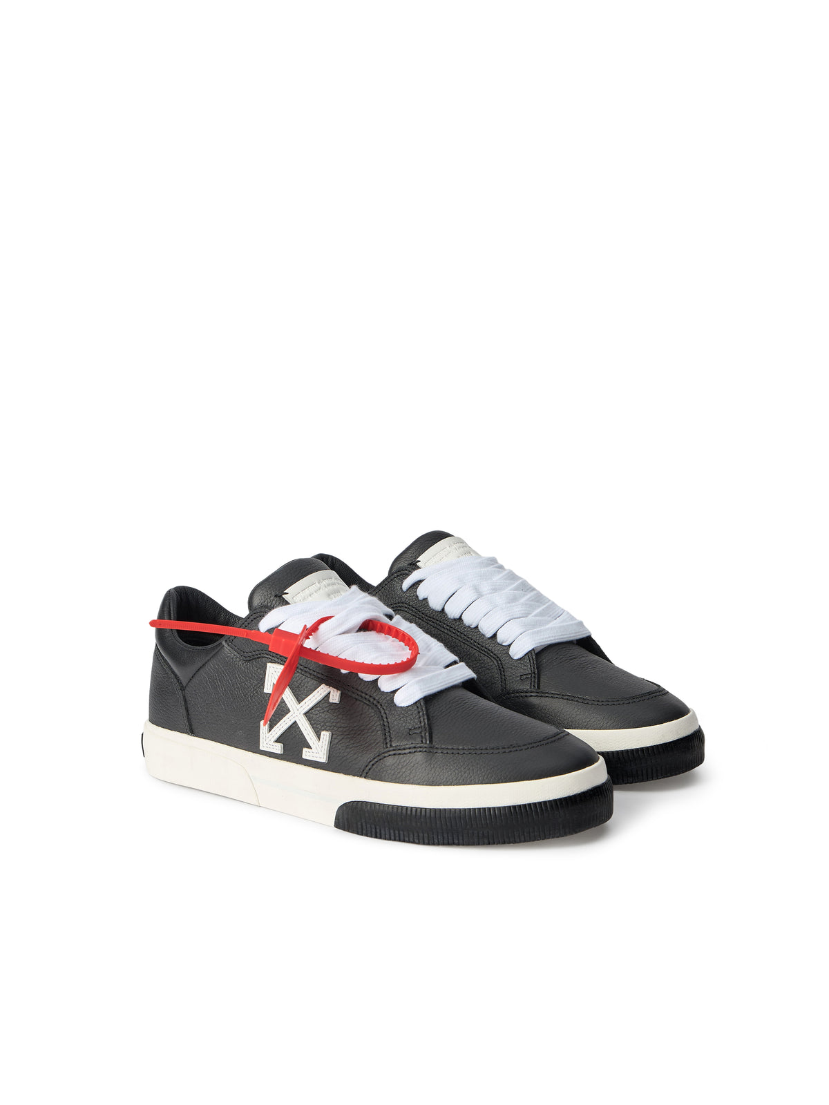 OFF WHITE Vulcanized Low Leather Sneakers BLACK OMIA293C99LEA002