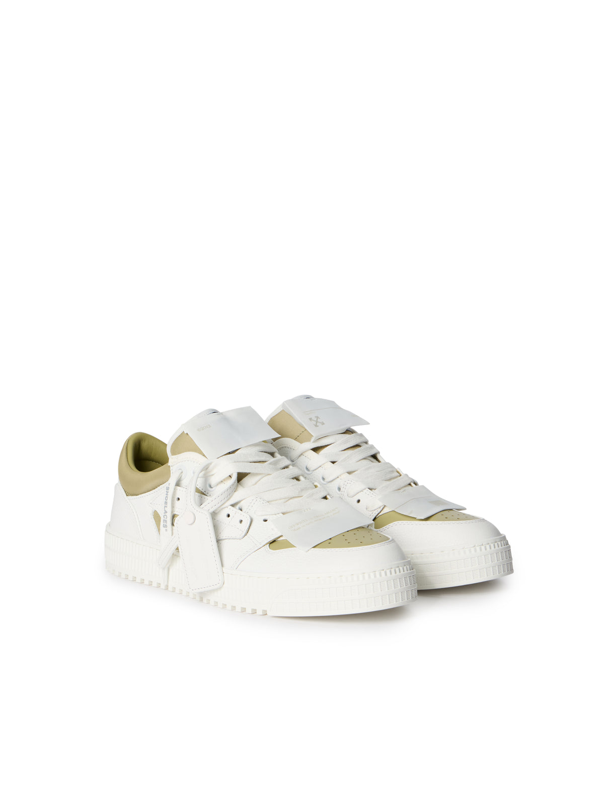 3.0 Off Court Low Top Sneakers