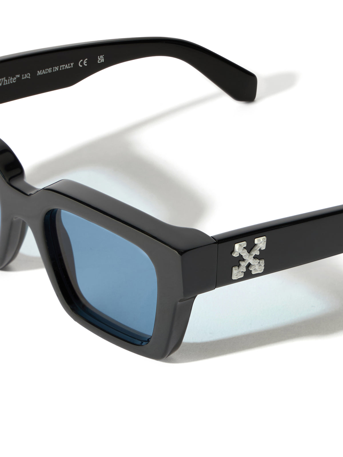 OFF WHITE Virgil L Light Blue Lens Sunglasses Shiny Black OW1022103753