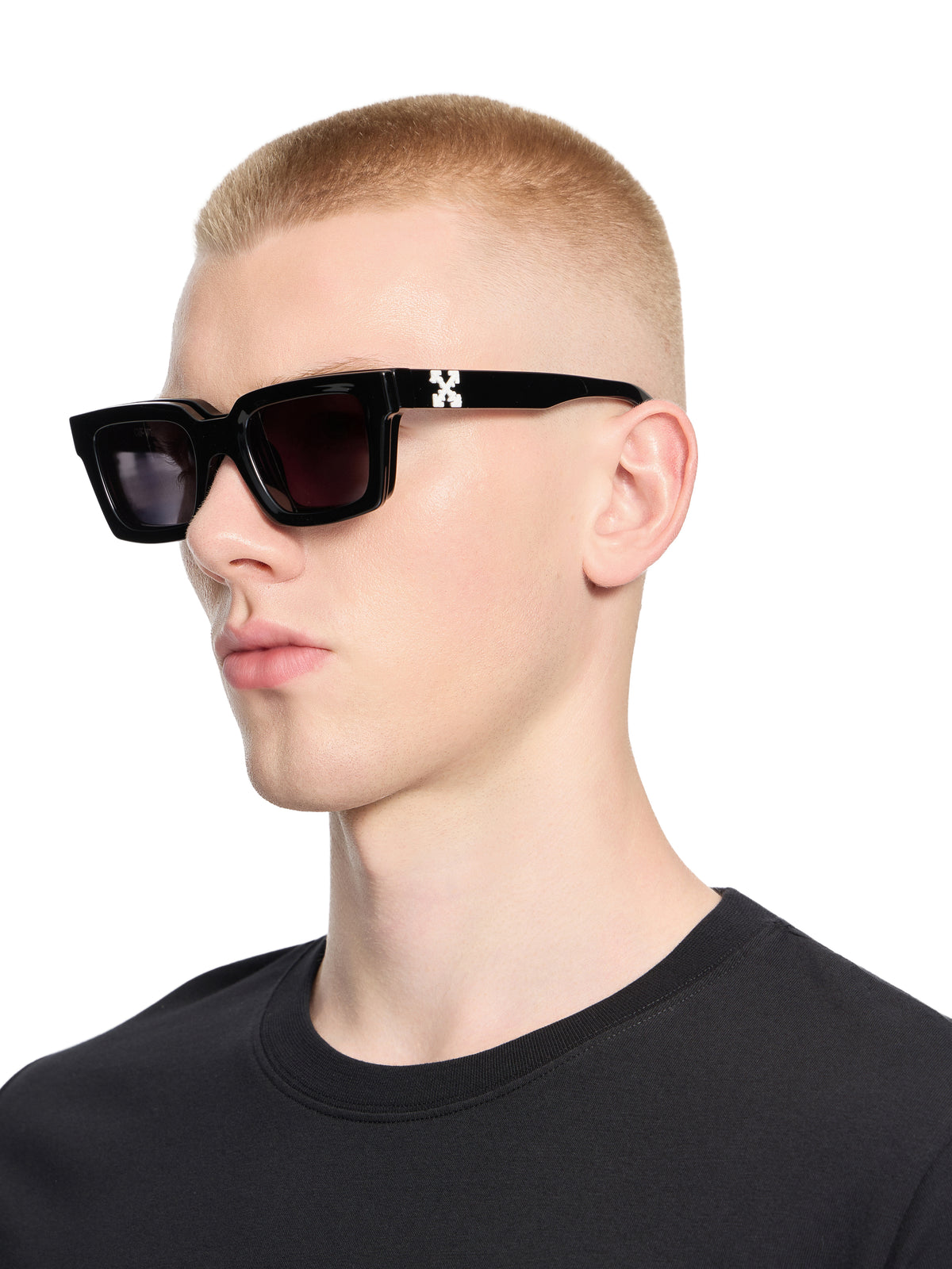 OFF WHITE Clip On Dark Grey Lens Sunglasses Shiny Black OW9000100750