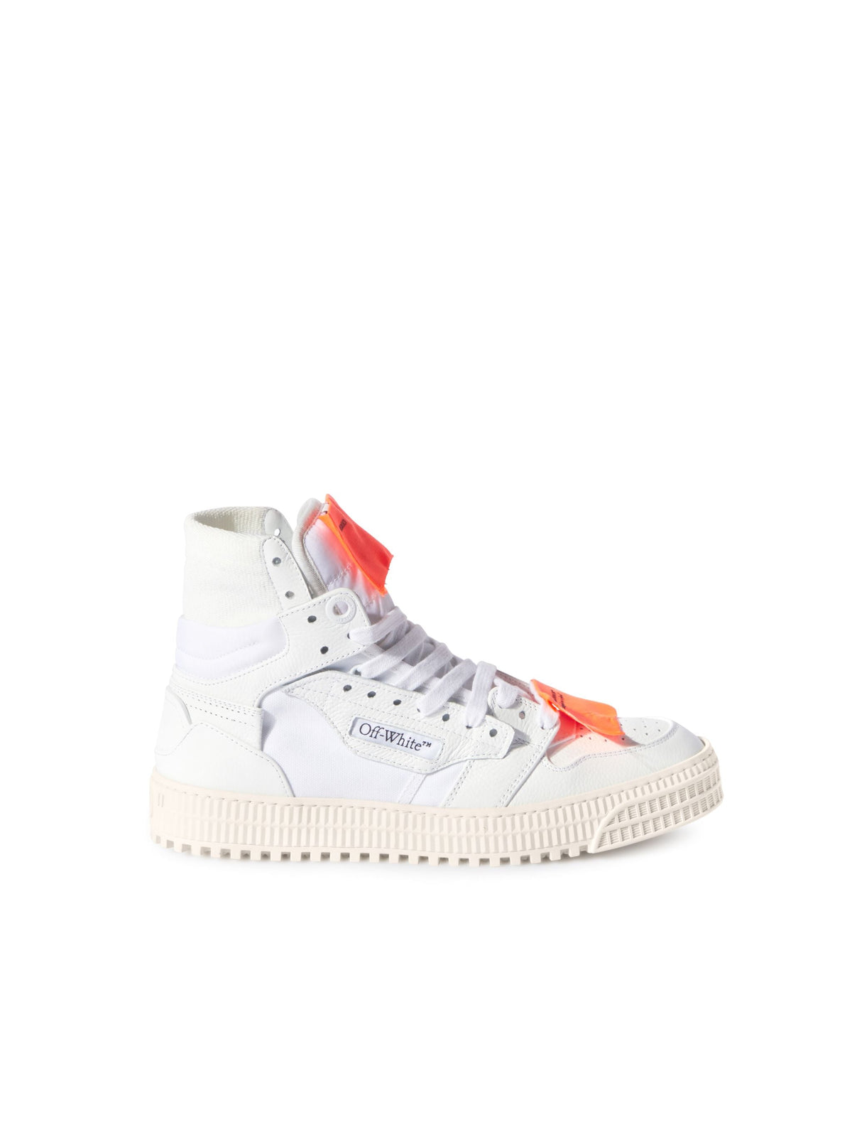 Total White 3.0 Off Court