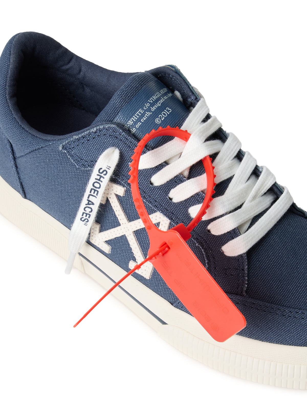 OFF WHITE Vulcanized Low Sneakers VINTAGE BLUE - OFF WHITE OWIA288S26FAB001
